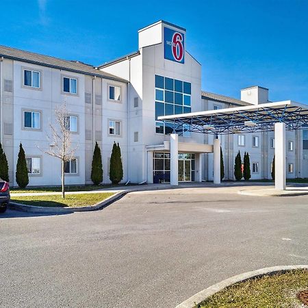 Motel 6-Peterborough, On Екстер'єр фото
