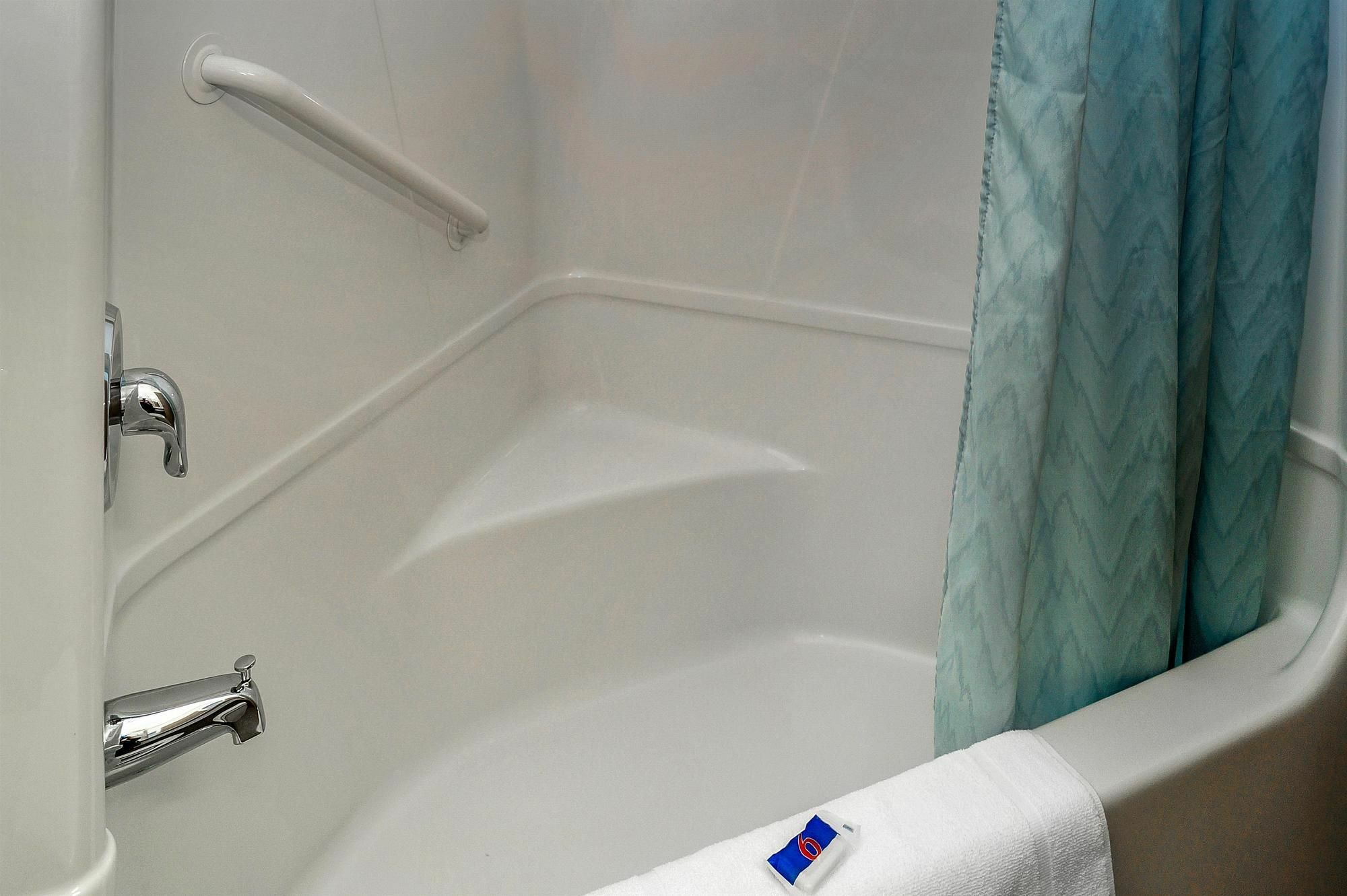Motel 6-Peterborough, On Екстер'єр фото