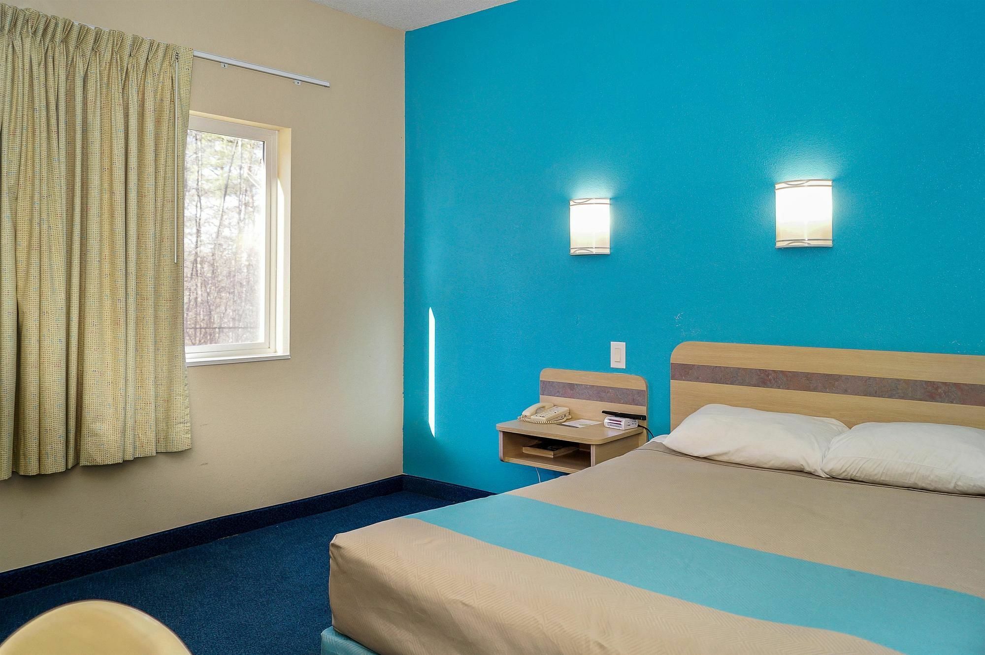 Motel 6-Peterborough, On Екстер'єр фото